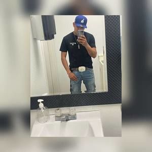 Meet your Posher, Diego